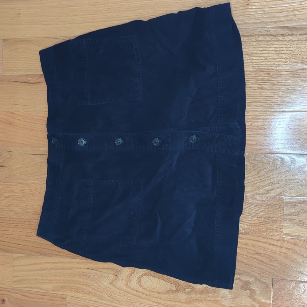 Gap Navy blue suede strips mini skirt with front pockets and buttons